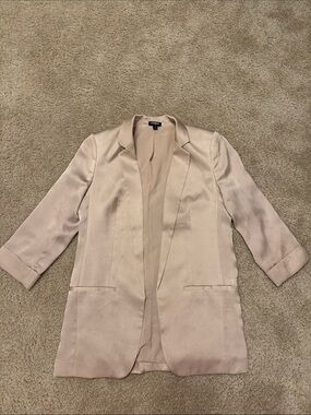 Express Blazer Jacket in Champagne